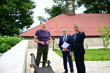 İlham Əliyev Şuşada Yasəmən hotelinin yeni korpusları ilə tanış olub