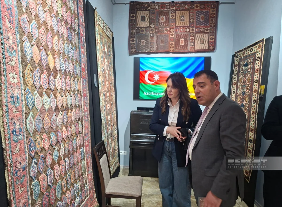 Rare Azerbaijani carpets exhibited in Ukraine's Irpin