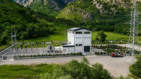 Prezident Laçında Hoçaz çayının üzərindəki su elektrik stansiyalarının açılışında iştirak edib