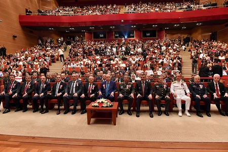 Zakir Həsənov Ərdoğanla birlikdə kursantların buraxılış mərasimində iştirak edib