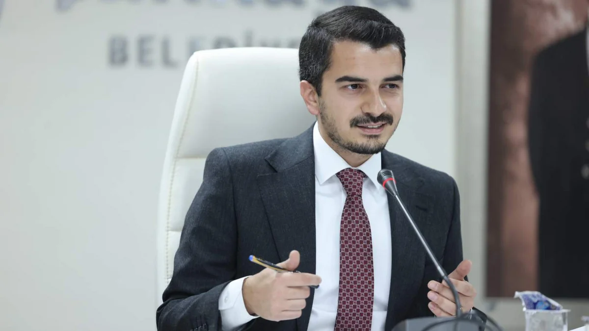 Ankaranın Çankaya bələdiyyə sədri də daxil olmaqla 27 nəfər saxlanılıb