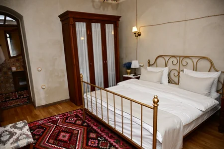 İlham Əliyev Şuşada Yasəmən hotelinin yeni korpusları ilə tanış olub