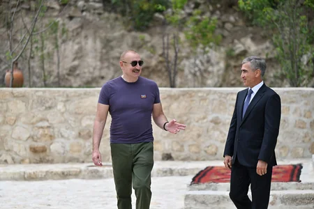 İlham Əliyev Şuşada Yasəmən hotelinin yeni korpusları ilə tanış olub