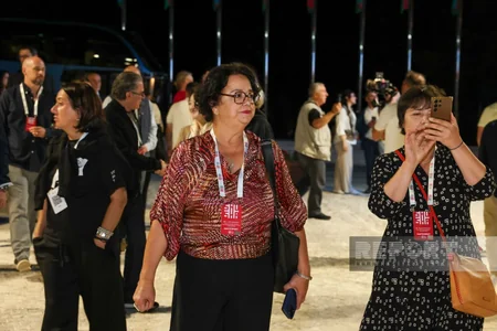 IV Şuşa Qlobal Media Forumunun iştirakçıları Qarabağ küçəsi ilə tanış olublar