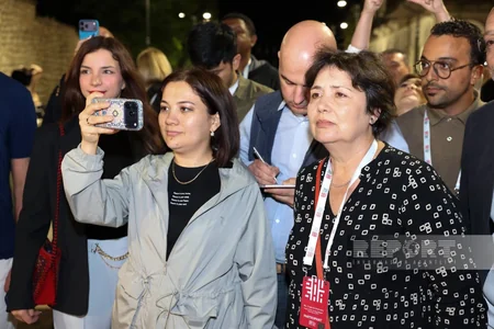 IV Şuşa Qlobal Media Forumunun iştirakçıları Qarabağ küçəsi ilə tanış olublar