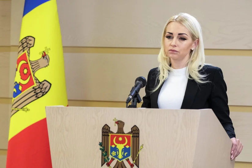 Таубер: В Молдове должны пройти досрочные выборы