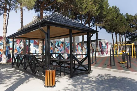 Suraxanıda 14 İyul küçəsi və parkda abadlıq işləri aparılıb
