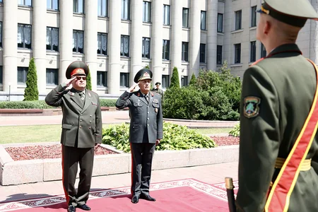 Kərim Vəliyev belaruslu həmkarı ilə regional təhlükəsizliyi müzakirə edib