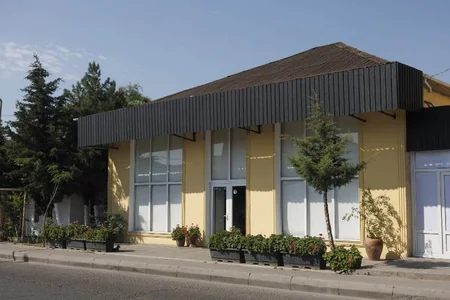 Suraxanıda 14 İyul küçəsi və parkda abadlıq işləri aparılıb