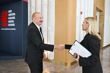 İlham Əliyev IV Şuşa Qlobal Media Forumunun açılışında iştirak edib - YENİLƏNİB-2