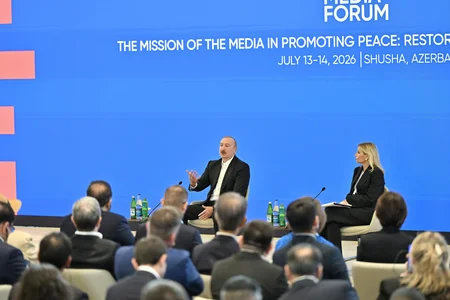 İlham Əliyev IV Şuşa Qlobal Media Forumunun açılışında iştirak edib - YENİLƏNİB-2