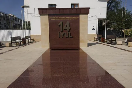 Suraxanıda 14 İyul küçəsi və parkda abadlıq işləri aparılıb