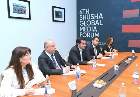 Azerbaijan, Uzbekistan discuss joint media projects
