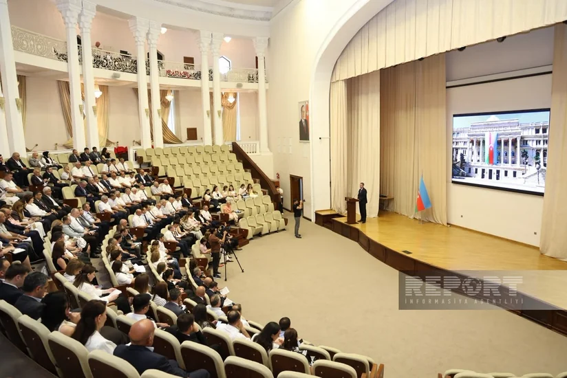Peşə təhsili üzrə ixtisasların təsnifatının yenilənməsi ilə bağlı görüş keçirilib