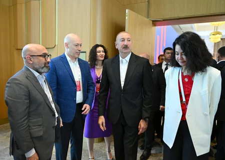 Prezident İlham Əliyev IV Şuşa Qlobal Media Forumunun açılışında iştirak edib - YENİLƏNİB-3