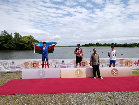 Azərbaycan avarçəkənləri Gürcüstandakı turnirdə 18 medal qazanıblar