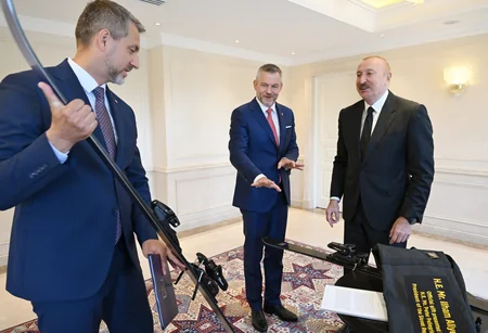 Prezident İlham Əliyevin Şuşada Slovakiya Prezidenti ilə geniş tərkibdə görüşü olub - YENİLƏNİB