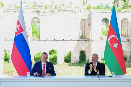 Azərbaycan və Slovakiya prezidentləri mətbuata bəyanatlarla çıxış ediblər - YENİLƏNİB-2