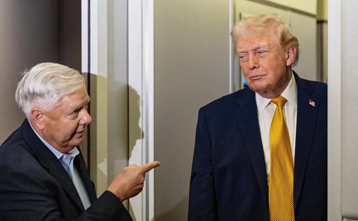 CNN: Трамп поддержит пакет санкций против РФ, который продвигал Линдси Грэм