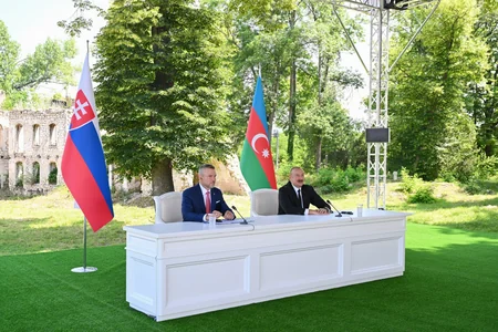 Azərbaycan və Slovakiya prezidentləri mətbuata bəyanatlarla çıxış ediblər - YENİLƏNİB-2