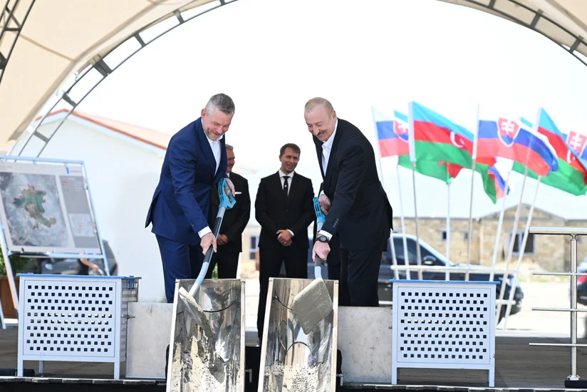 Azərbaycan və Slovakiya prezidentləri Ağdamın Baş Qərvənd kəndində görülən işlərlə tanış olublar