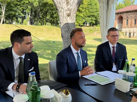 Kəmaləddin Heydərov Slovakiyanın daxili işlər naziri ilə görüşüb