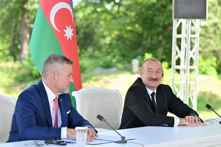 Azərbaycan və Slovakiya prezidentləri mətbuata bəyanatlarla çıxış ediblər - YENİLƏNİB-2