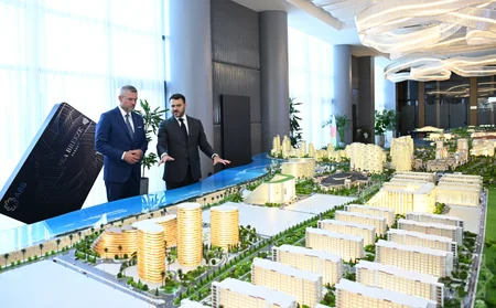 Slovakiya Prezidenti Sea Breezelə tanış olub