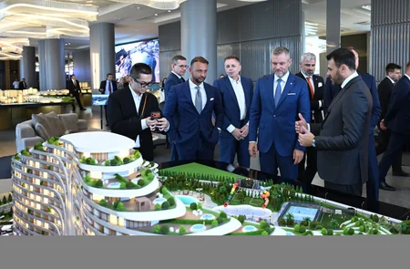 Slovakiya Prezidenti Sea Breezelə tanış olub