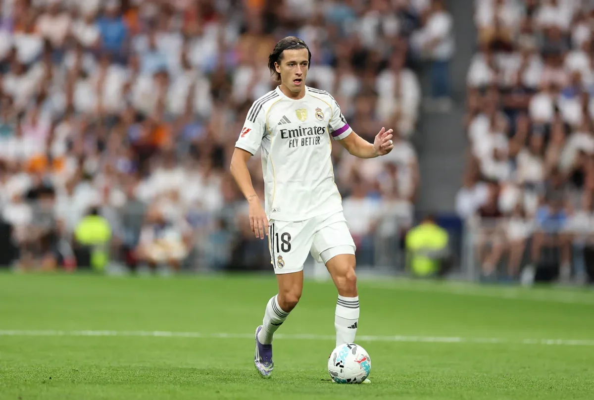 Real Madrid rejects Chelsea's €25M bid for Álvaro Carreras