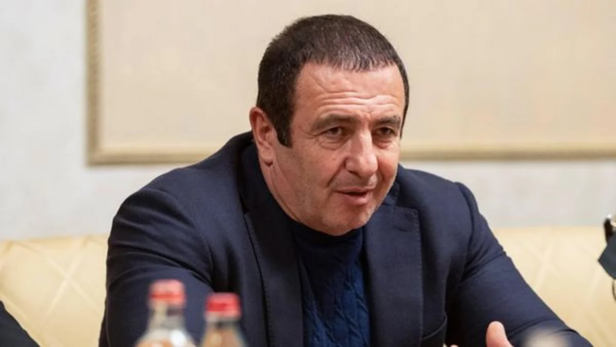 “Çiçəklənən Ermənistan”ın lideri Tsarukyanın zavodu dövlətin idarəçiliyinə verilib