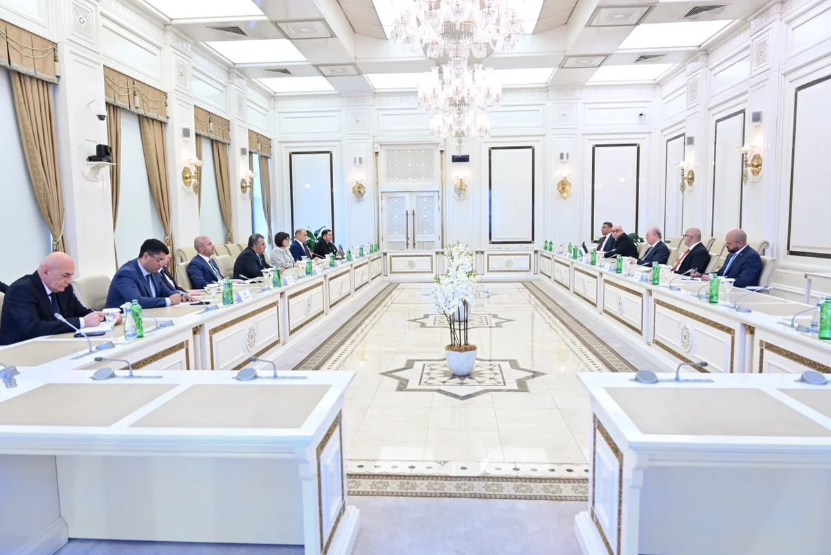 Azerbaijan speaker meets Palestinian prime minister in Baku