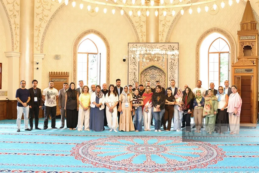 Qusarda dini mövzuda konfransın iştirakçıları Qubada dini ziyarətgahlarla tanış olublar