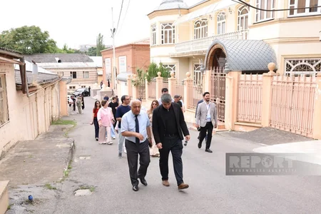 Qusarda dini mövzuda konfransın iştirakçıları Qubada dini ziyarətgahlarla tanış olublar