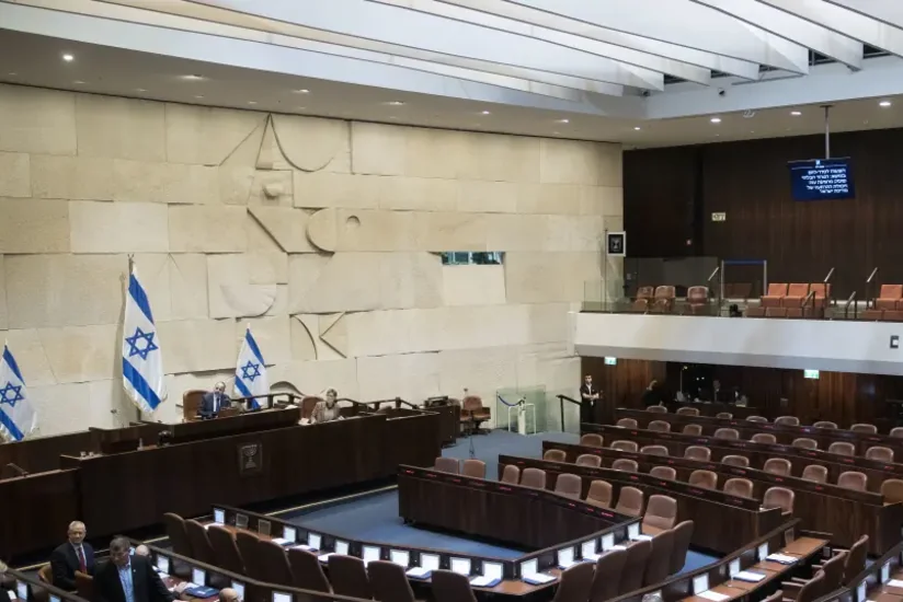 Israeli parliament dissolves ahead of early elections