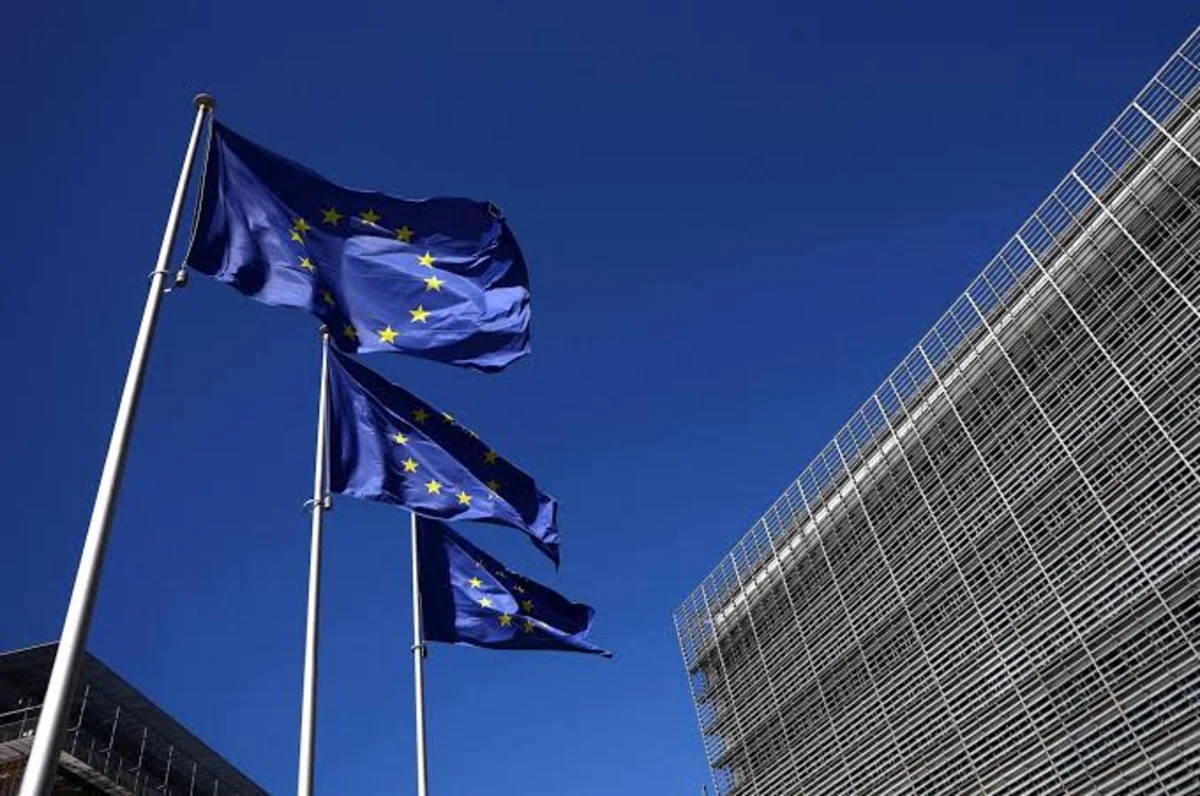 EU bans large companies from destroying unsold clothing, footwear
