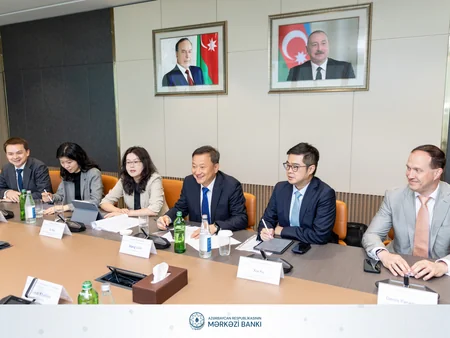 Azerbaijan, UnionPay discuss expansion of QR code payments