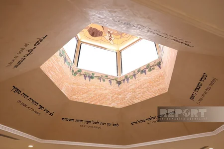 Qusarda dini mövzuda konfransın iştirakçıları Qubada dini ziyarətgahlarla tanış olublar