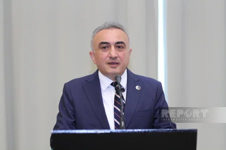 VK Rəyasət Heyətinin geniştərkibli iclası və vəkilliyə namizədlərin andiçmə mərasimi keçirilib