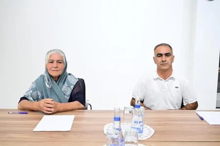 Adil Kərimli Şuşada vətəndaşları qəbul edib