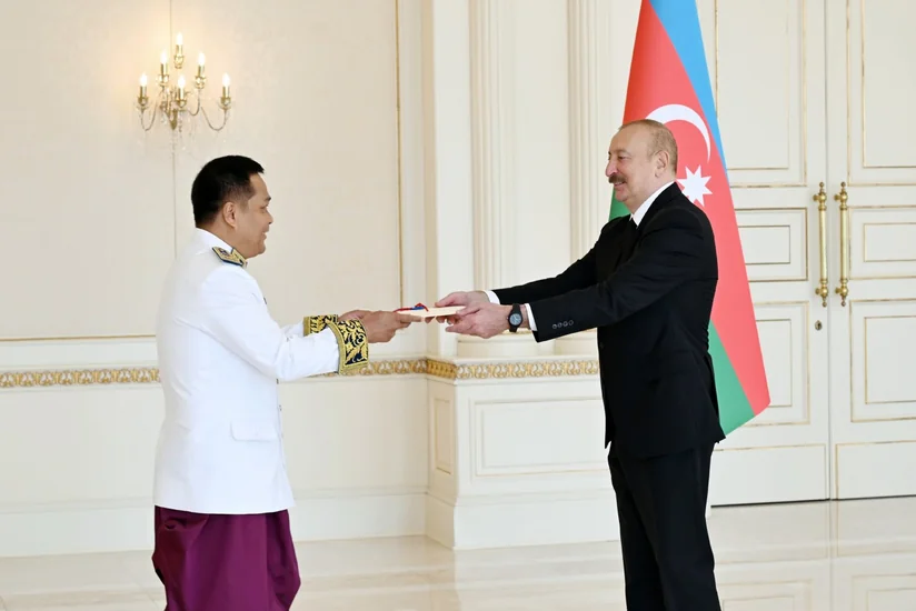 President Ilham Aliyev received credentials of incoming Cambodian ambassador
