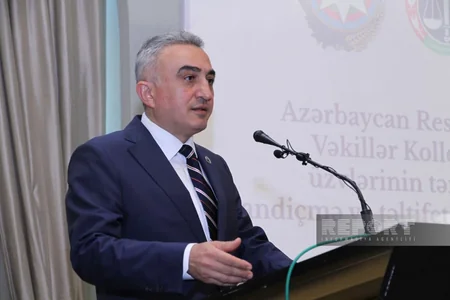 VK Rəyasət Heyətinin geniştərkibli iclası və vəkilliyə namizədlərin andiçmə mərasimi keçirilib
