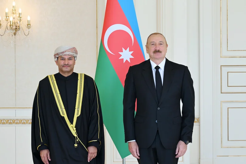 İlham Əliyev Omanın Azərbaycanda yeni təyin olunmuş səfirinin etimadnaməsini qəbul edib