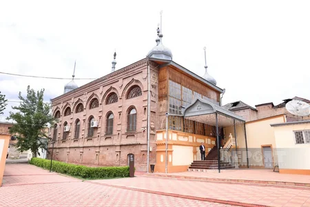 Qusarda dini mövzuda konfransın iştirakçıları Qubada dini ziyarətgahlarla tanış olublar