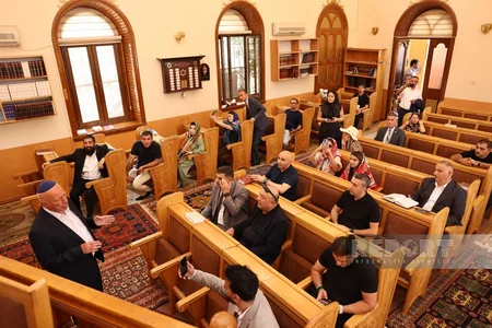 Qusarda dini mövzuda konfransın iştirakçıları Qubada dini ziyarətgahlarla tanış olublar