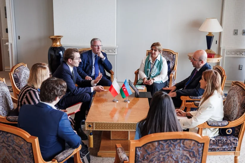 Azerbaijan, Poland explore urban development cooperation