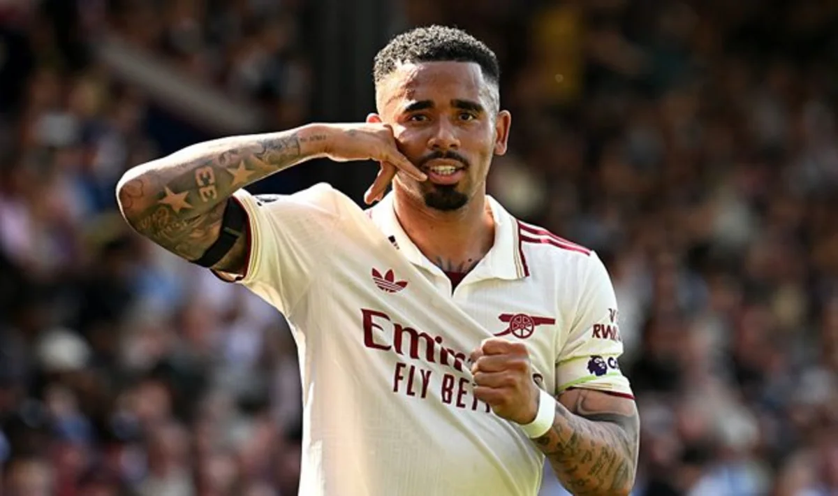 Milan Arsenalın hücumçusu Qabriel Jezusu transfer etmək istəyir