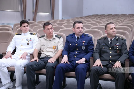 Hərbi İnstitutda xaricdə təhsil imkanlarına həsr olunmuş Açıq qapı günü keçirilib