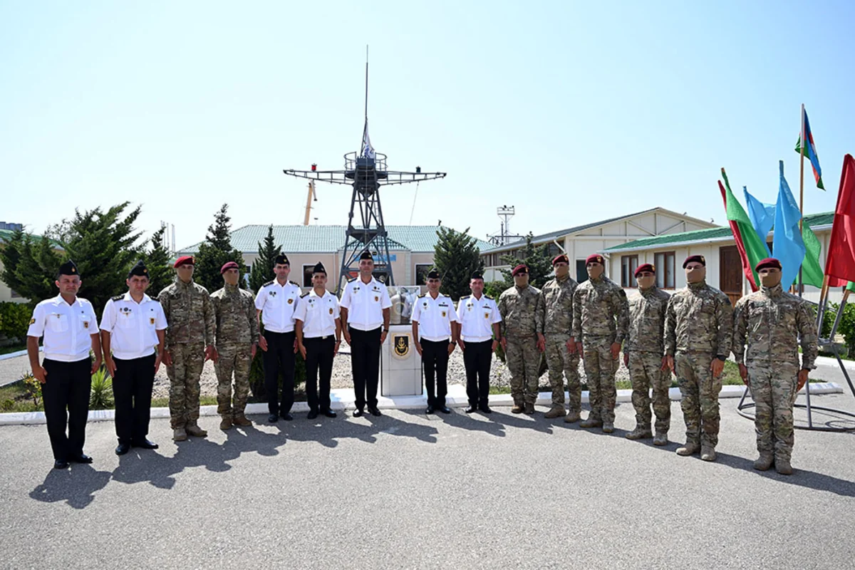 Azerbaijan Navy holds graduation ceremony for Basic Diver Course cohort
