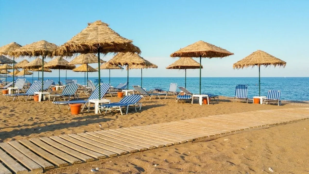 Sabah çimərliklərdə suyun temperaturunun 26 dərəcə olacağı gözlənilir